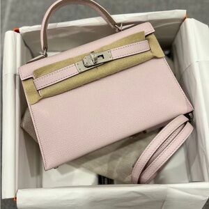 Hermes Mini Kelly 20 in Mauve Pale